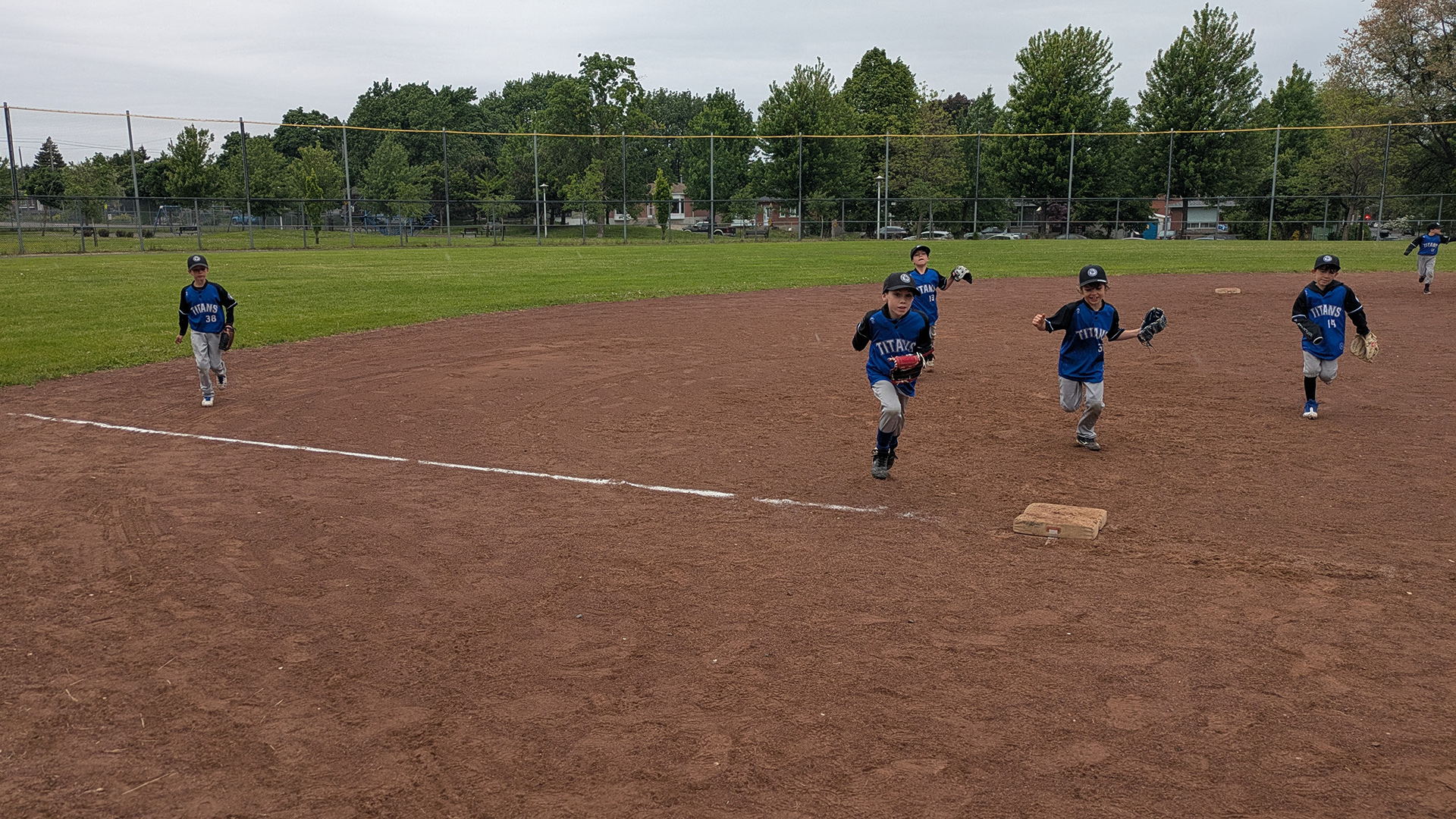 Ouverture de la saison des Titans 9U - Une
