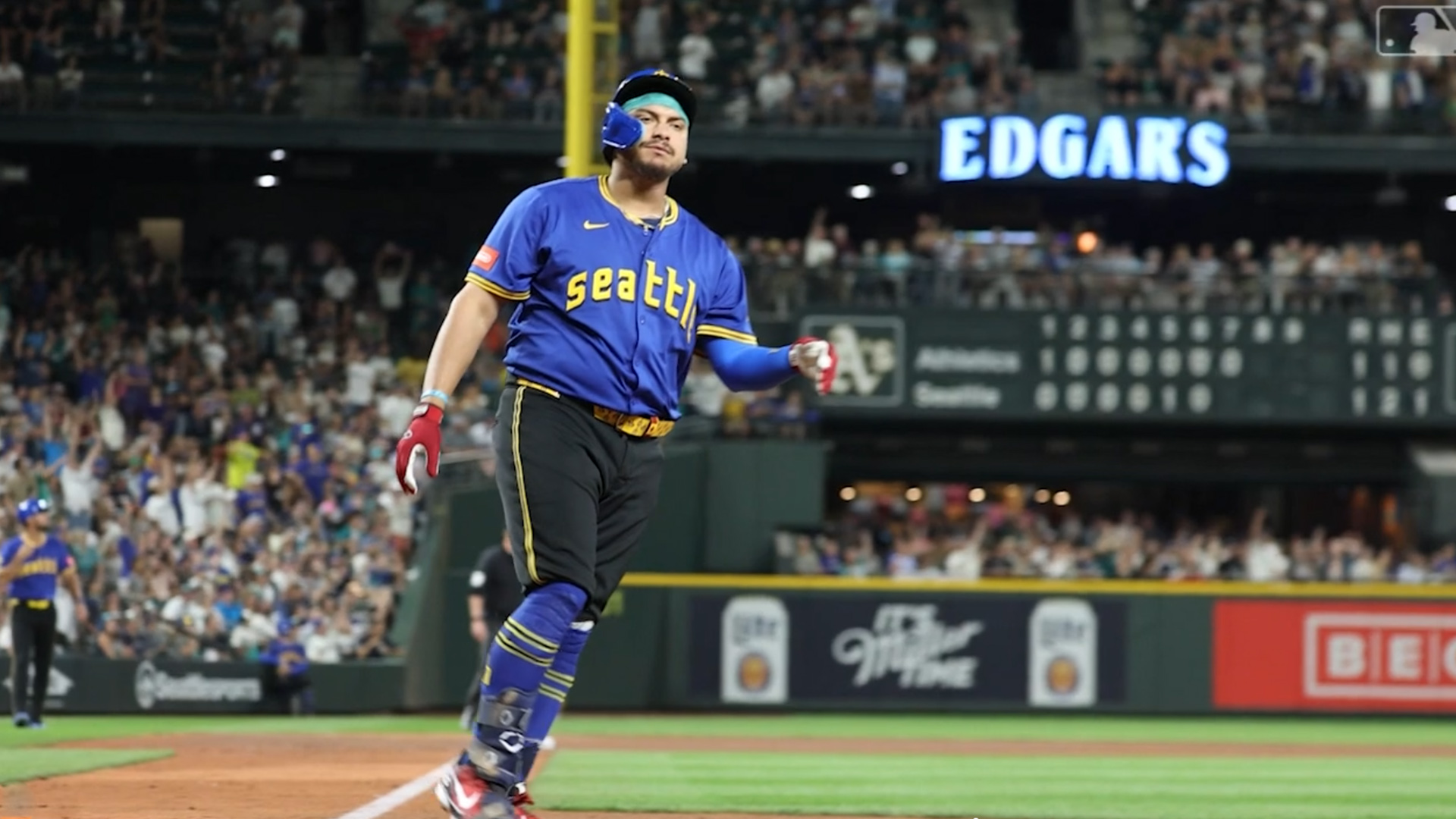 Josh Naylor restera à Seattle